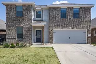 7525 Pleasant Oaks St, Fort Worth, TX 76120 - Photo 2