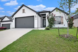6944 Talon Bluff Dr, Fort Worth, TX 76179 - Photo 2