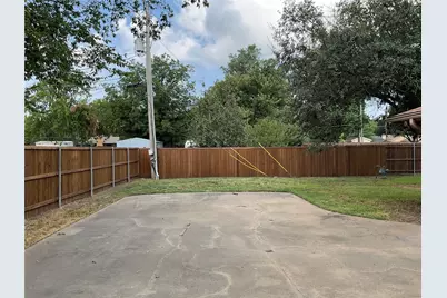 504 S Kirby Street, Pilot Point, TX 76258 - Photo 28