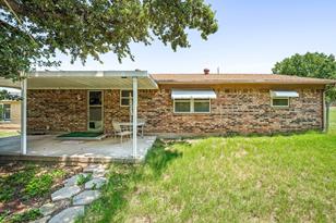 505 S Mulberry St, Eastland, TX 76448 - Photo 22