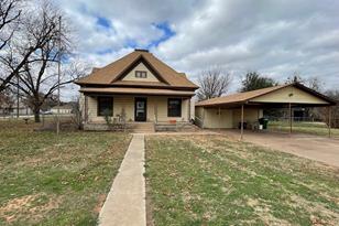 903 Plainview Rd, Seymour, TX 76380 - Photo 2