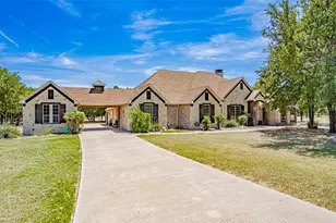 345 Sugartree Cir, Lipan, TX 76462 - Photo 4
