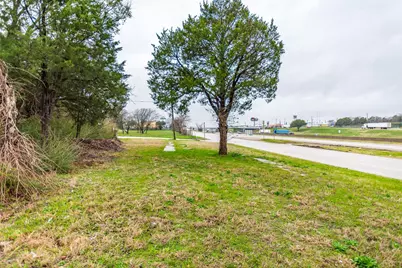 8316 Marigold Drive, Dallas, TX 75241 - Photo 6