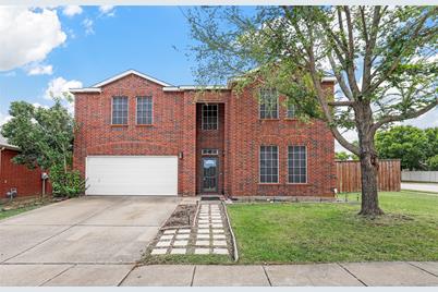 818 Dunkirk Lane, Arlington, TX 76017 - Photo 1