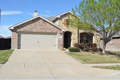 344 Amethyst Drive, Fort Worth, TX 76131 - Photo 1