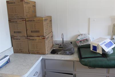 427 S Summit Avenue, Fort Worth, TX 76104 - Photo 10