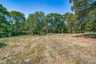 4105 Hickory Tree Road, Balch Springs, TX 75180 - Photo 8