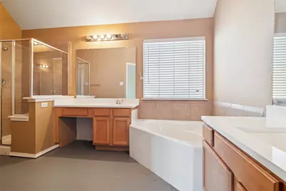 1071 Streamside Drive, Cedar Hill, TX 75104 - Photo 12