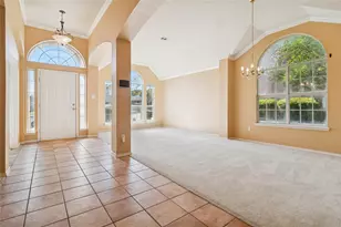 1071 Streamside Dr, Cedar Hill, TX 75104 - Photo 2