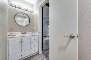 4517 N O'Connor Rd, Irving, TX 75062 - Photo 16