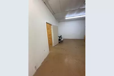 919 Halsell, Bridgeport, TX 76426 - Photo 8