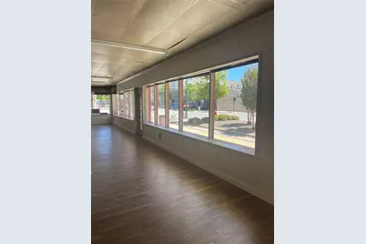 921 Halsell, Bridgeport, TX 76426 - Photo 4