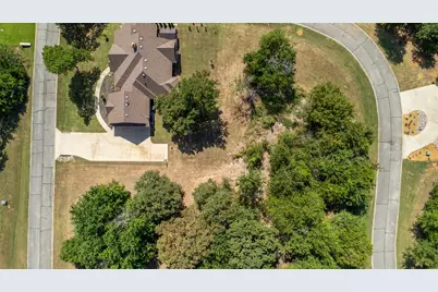 389 Roaring Fork Circle, Gordonville, TX 76245 - Photo 12