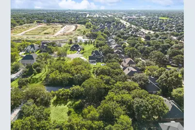 8401 Gifford Lane, North Richland Hills, TX 76182 - Photo 12