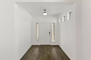 420 Comanche Dr, Cleburne, TX 76033 - Photo 4