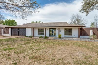 3740 Arborlawn Drive, Fort Worth, TX 76109 - Photo 1