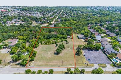 2120 W Sublett Road, Arlington, TX 76017 - Photo 1