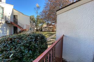9696 Walnut St, Dallas, TX 75243 - Photo 10