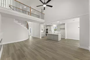 12810 Mdw Gln Trl, Rowlett, TX 75089 - Photo 10