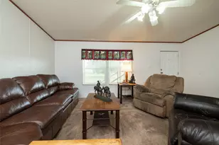207 Lazy B Ln, Springtown, TX 76082 - Photo 10