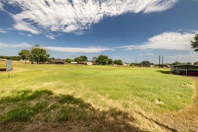 207 Lazy B Lane, Springtown, TX 76082 - Photo 30