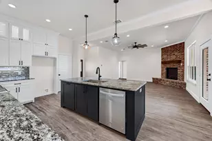 436 Dixie Rd, Whitesboro, TX 76273 - Photo 14