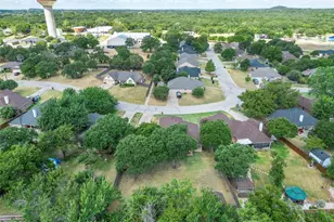 812 Linda Dr, Joshua, TX 76058 - Photo 38