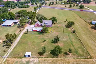 9879 W Hwy 199, Poolville, TX 76487 - Photo 4