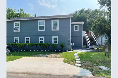 305 S Preston Street #B, Ennis, TX 75119 - Photo 1