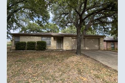 7025 Payte Lane, North Richland Hills, TX 76182 - Photo 1