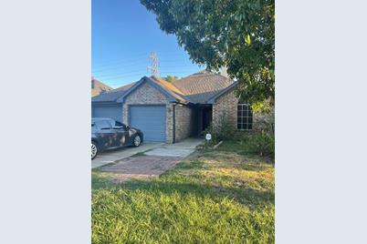 4012 Jackson Street, Irving, TX 75061 - Photo 1