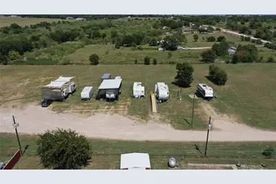 459 Johnson Road, Elm Mott, TX 76640 - Photo 6