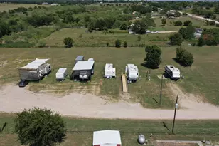 459 Johnson Rd, Elm Mott, TX 76640 - Photo 6