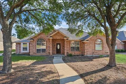 6708 Capitol Hill Drive, Arlington, TX 76017 - Photo 1