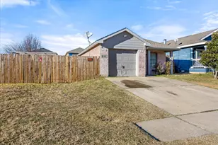 6152 River Cross Dr, Fort Worth, TX 76114 - Photo 2