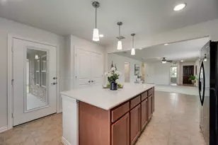 816 Hidden Eddy Dr, McKinney, TX 75071 - Photo 16