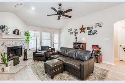 5204 Balsam Drive, McKinney, TX 75071 - Photo 8