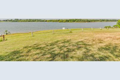 1113 Shahan Prairie Road, Little Elm, TX 75068 - Photo 6