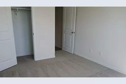 108 Labein Avenue, Greenville, TX 75402 - Photo 8