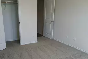 108 Labein Ave, Greenville, TX 75402 - Photo 8