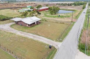 555 Cornelius Rd, Rockwall, TX 75087 - Photo 2