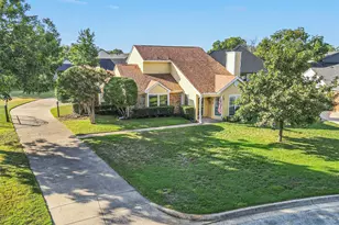 1810 Teton Dr, Grapevine, TX 76051 - Photo 2