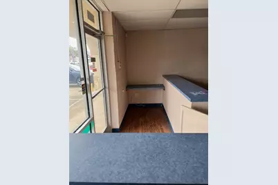 7810 N College Circle, North Richland Hills, TX 76180 - Photo 4