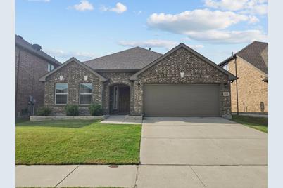 1800 Alton Way, Aubrey, TX 76227 - Photo 1