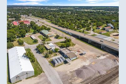 701 E Henderson Street, Cleburne, TX 76031 - Photo 8