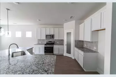 2213 Ridgecrest Lane, Sherman, TX 75092 - Photo 2