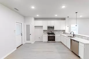 2408 Hollyhill Wy, Sherman, TX 75092 - Photo 6