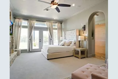 2804 Alta Vista Court, Granbury, TX 76049 - Photo 18