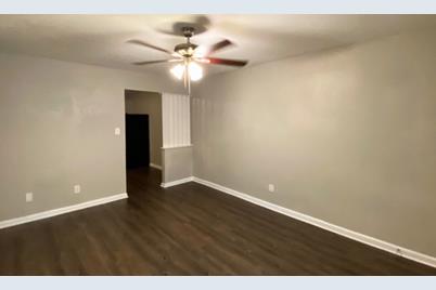 2520 Normont Circle, Fort Worth, TX 76103 - Photo 4