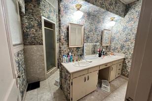 2104 Johnson St, Greenville, TX 75401 - Photo 8